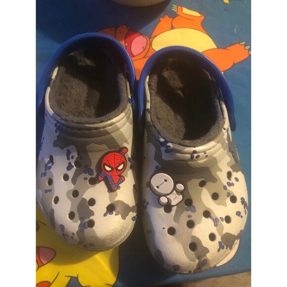 Crocs 9c - Picture 1 of 7